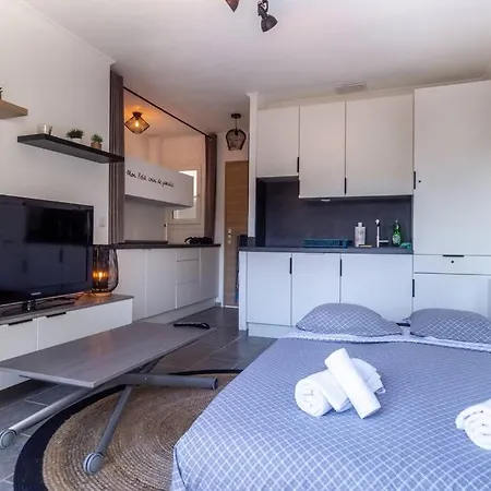 Joli Appartement Antibes Parking Gratuit * Antibes